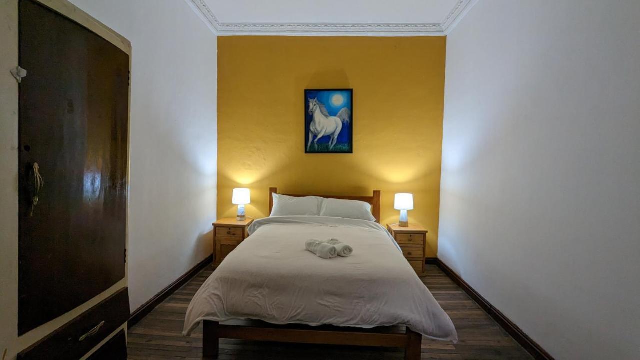 Hotel Vibes Aurik à Quito Extérieur photo