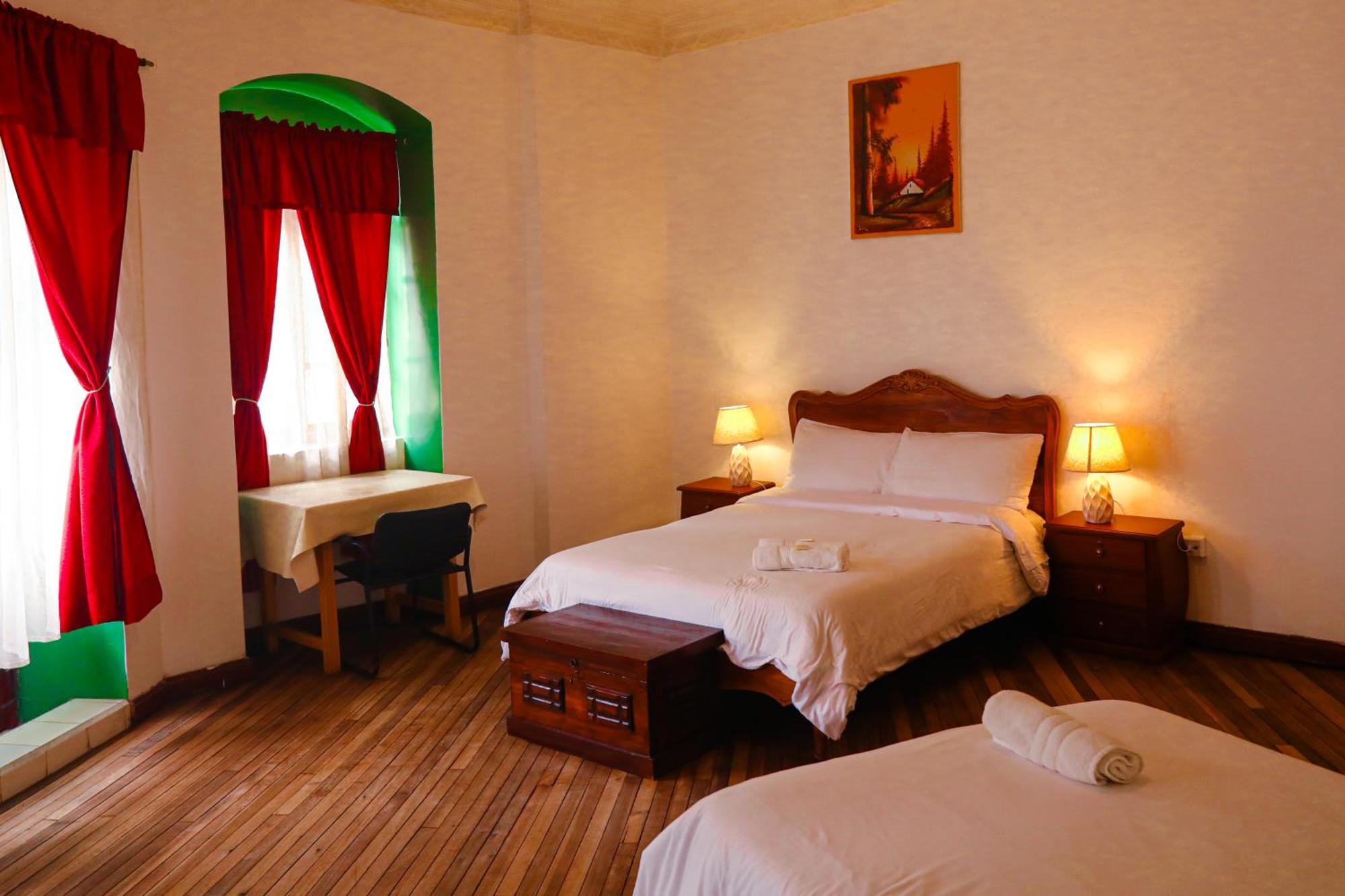 Hotel Vibes Aurik à Quito Extérieur photo