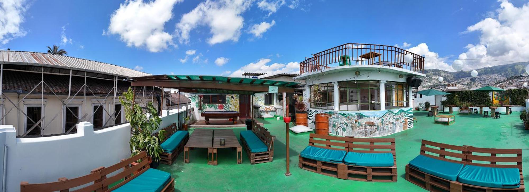 Hotel Vibes Aurik à Quito Extérieur photo